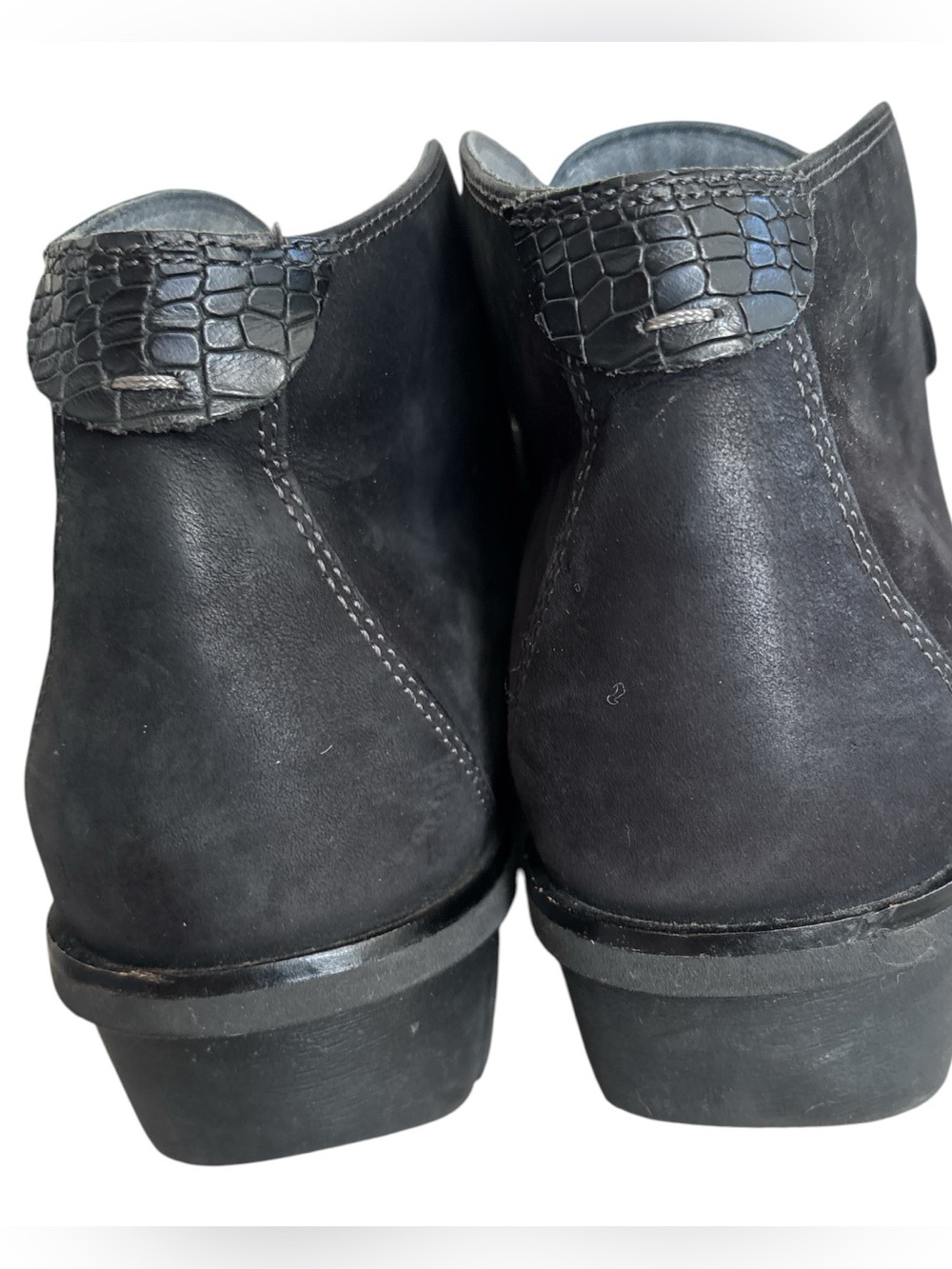 Dansko Joy Lace Up Ankle Boots in Black Nubuck Leather 39 - Picture 3 of 7